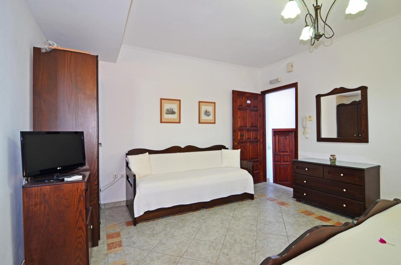 Nikos Sea View Apartments Adamantas  Zewnętrze zdjęcie